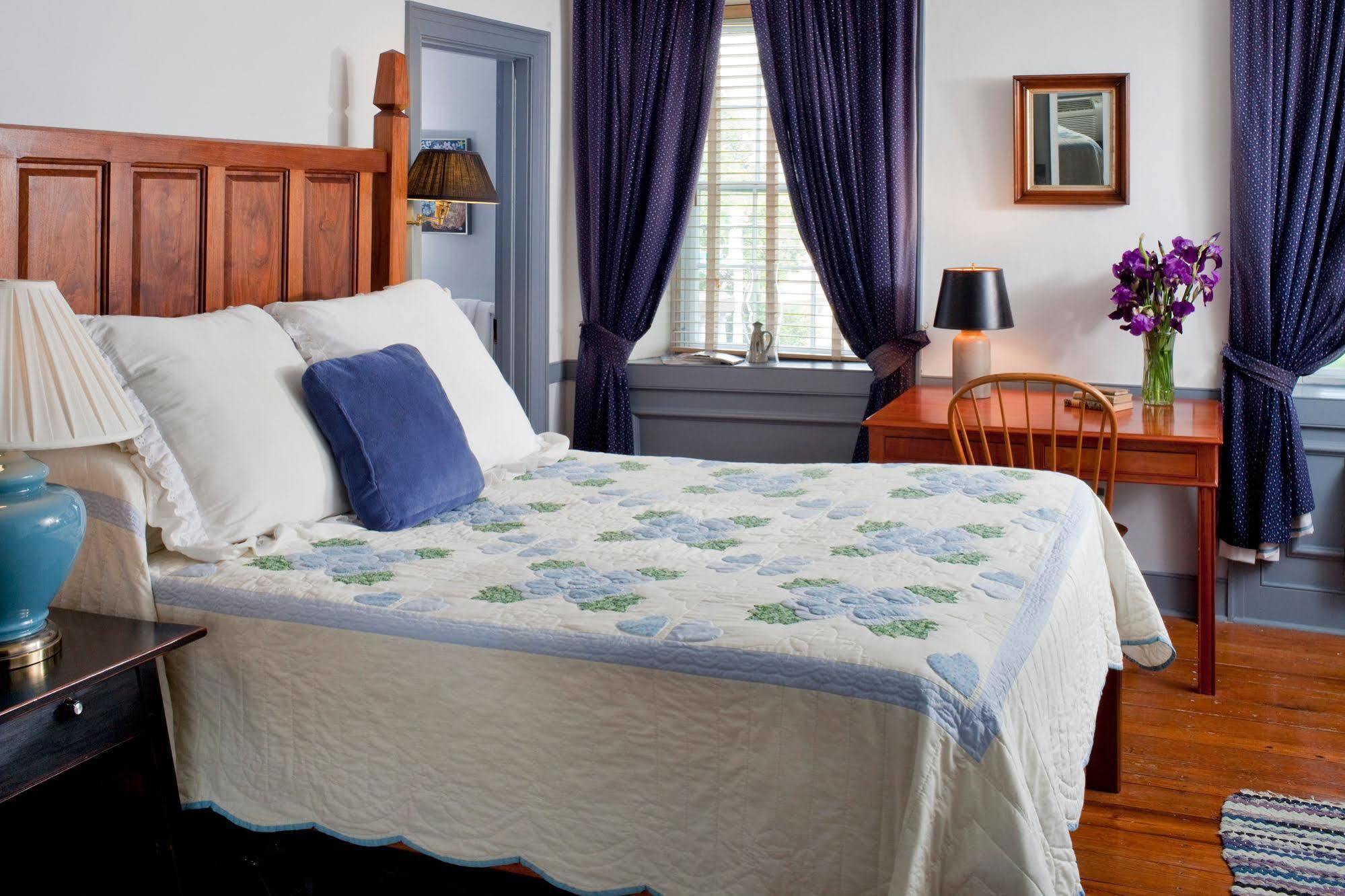 Historic Smithton Inn エフラタ エクステリア 写真